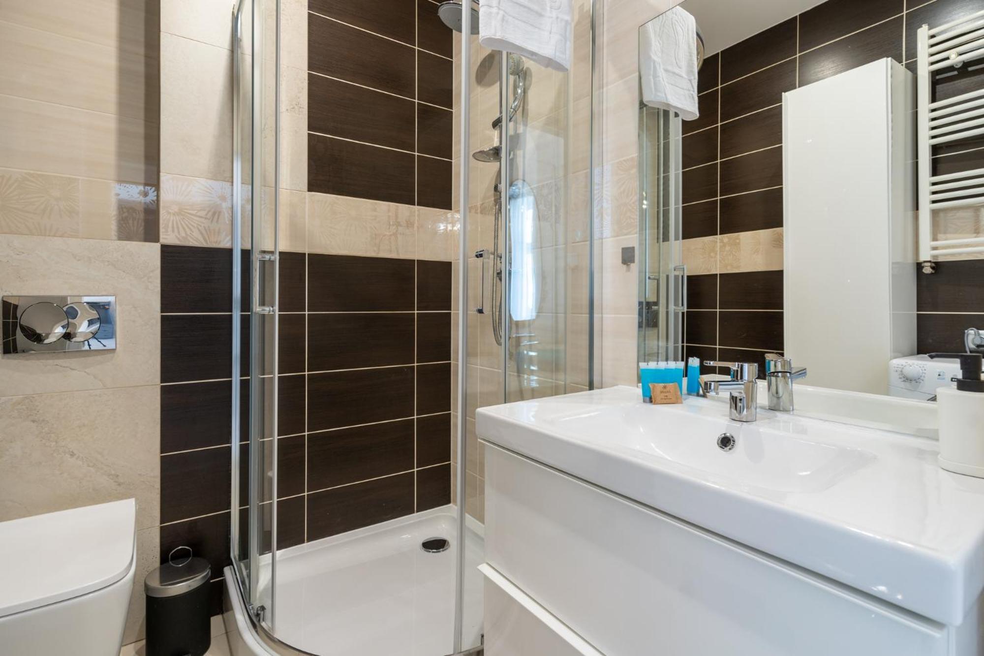 קטוביץ Slowackiego Glamour Apartment מראה חיצוני תמונה